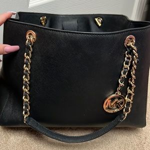 Michael Kors purse